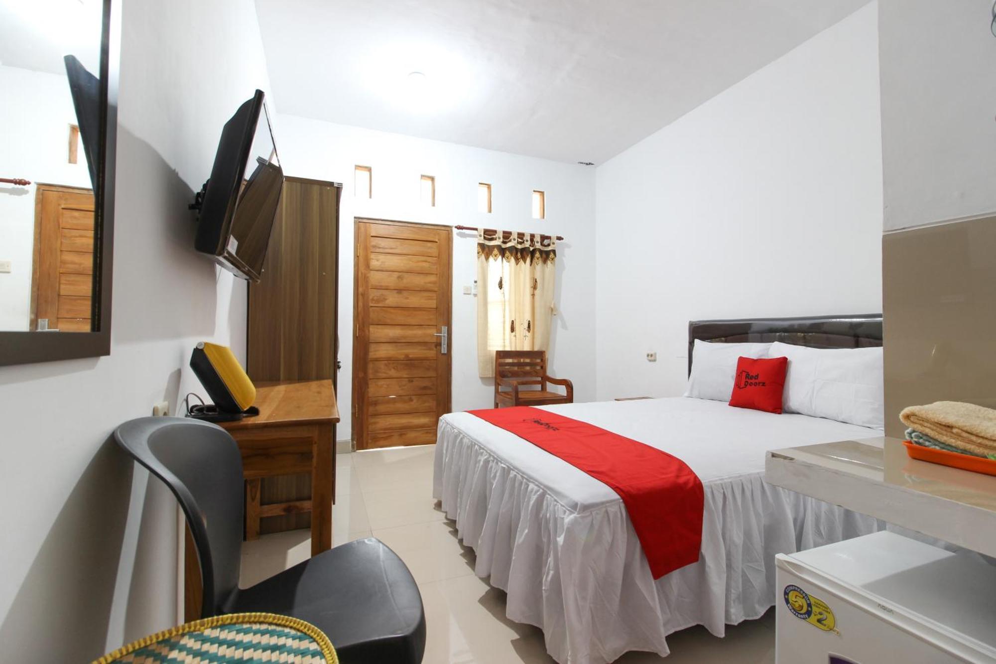 Wisma tamu Reddoorz Syariah At Kebun Raya Yogyakarta