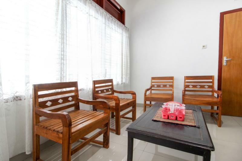 Reddoorz Syariah At Kebun Raya Wisma tamu