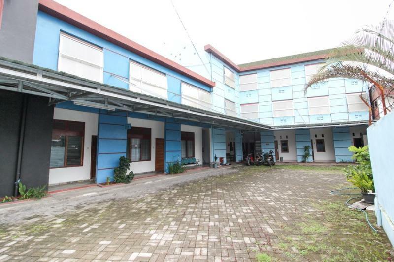 Reddoorz Syariah At Kebun Raya